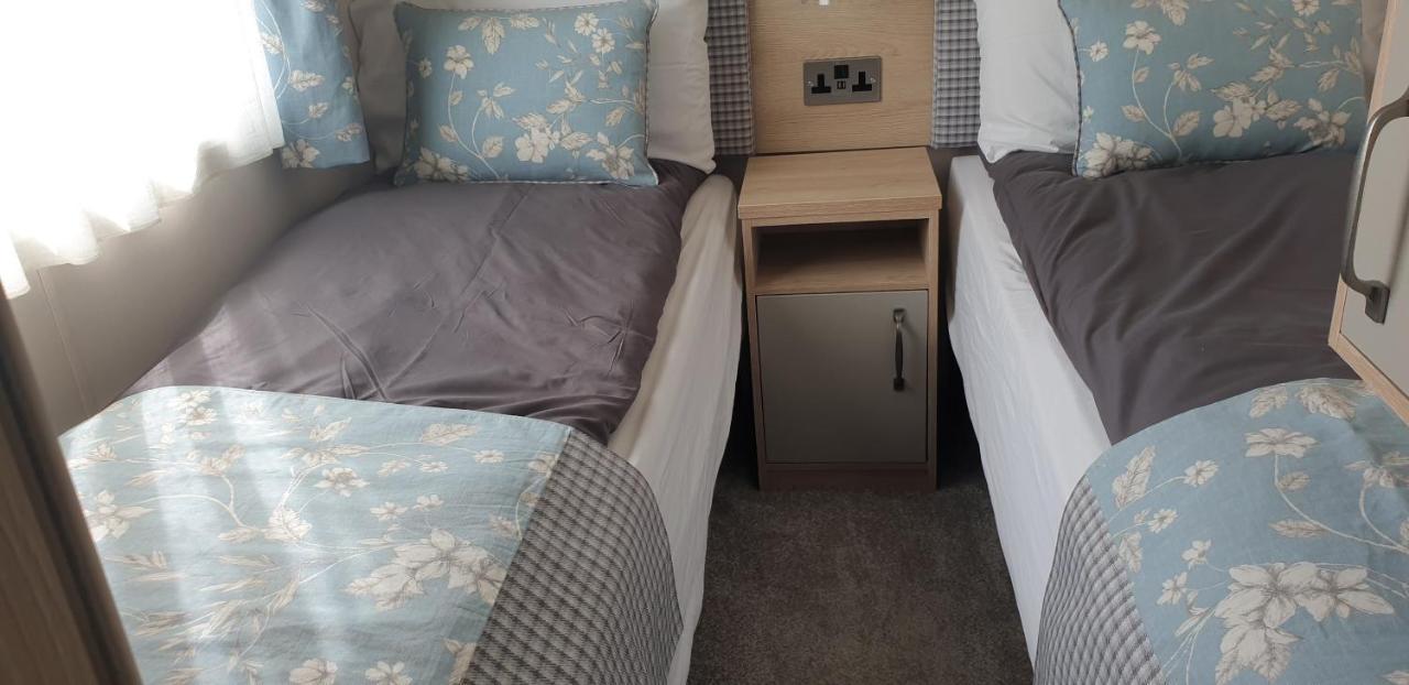 Caravan In The Cotswolds Villa Cirencester Eksteriør bilde